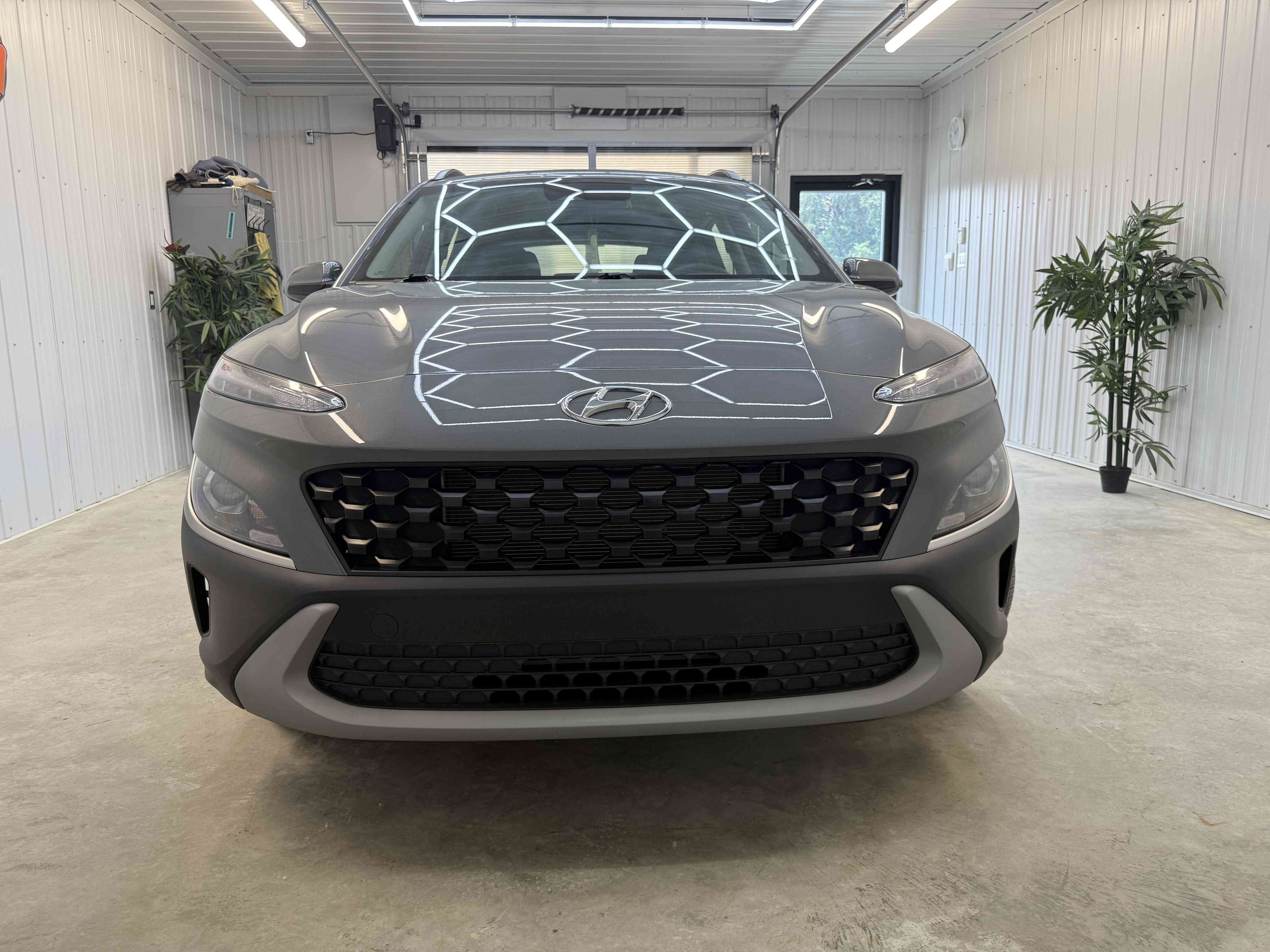 Hyundai Kona 2023 - Image 2