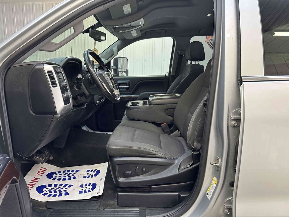 GMC Sierra 2500HD 2019 - Image 10